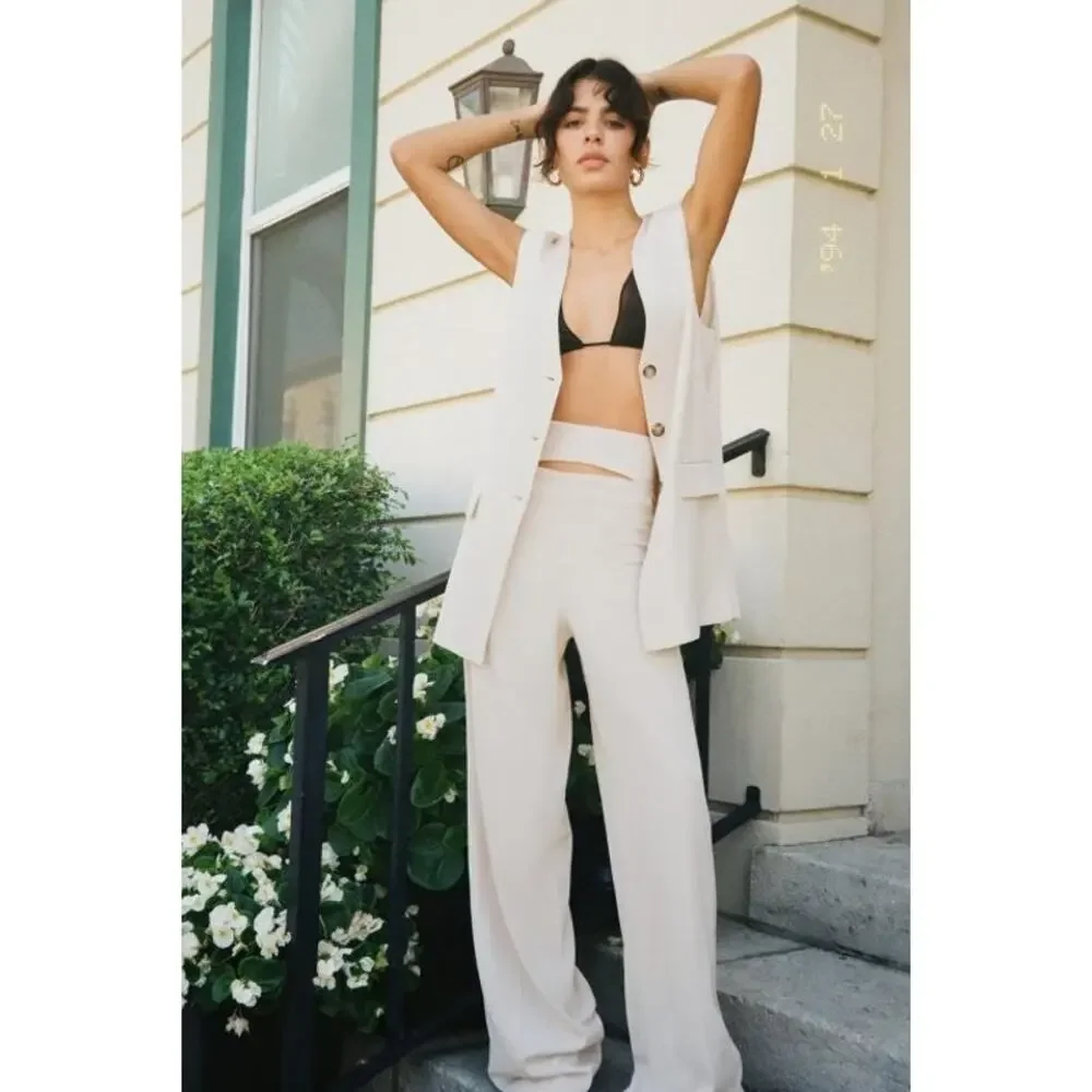 Zara Full Length Trousers with Cutout Opening in Ecru Off White